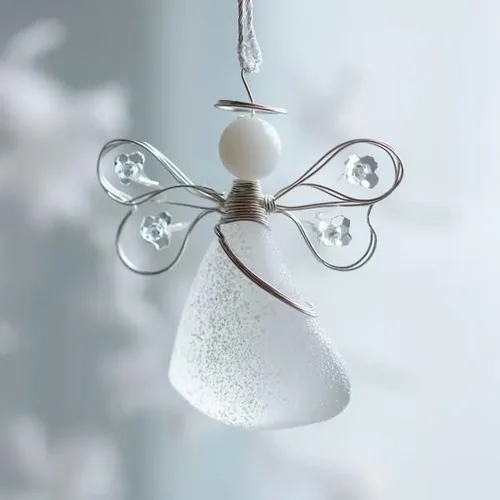 Miniatura 4 de Adorno de ángel de cristal de mar hecho a mano, hecho a mano, decoración de ángel envuelto en alambre plateado, decoración única de árbol de Navidad