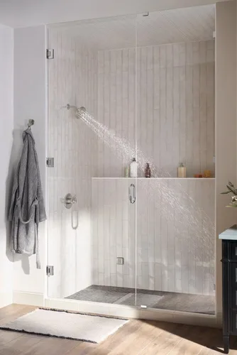 Miniatura 2 de Delta Faucet Trinsic Serie 14, juego de ducha de una sola función con cabezal H2Okinetic de un solo pulverizador, cromado T14259