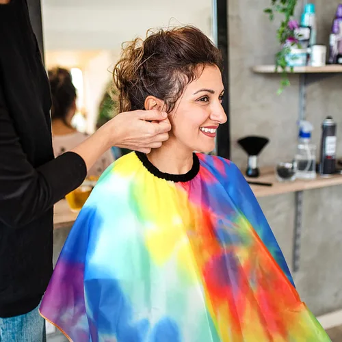 Miniatura 5 de FEBSNOW Capa de Barbero Impermeable Profesional para Corte de Cabello Capa con Cepillo Quitapelusas para Cuello para Corte de Cabello Tie-dye Salón
