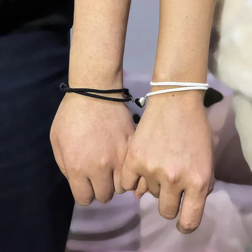 Miniatura 4 de Pulsera magnética para parejas, con corazón, atracción mutua, a juego, regalos para mujeres, hombres, novio, novia, mejor amigo, Acero inoxidable