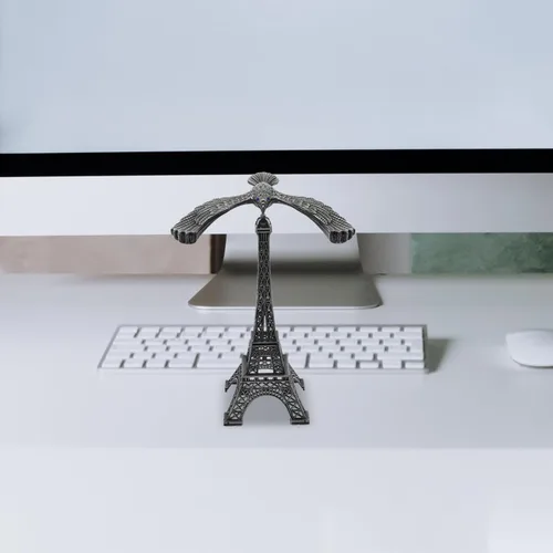 Miniatura 3 de Totority Balance Bird - Águila de aleación con torre Eiffel, juguete de escritorio de gravedad de 5.9 pulgadas, demostración de física giratoria