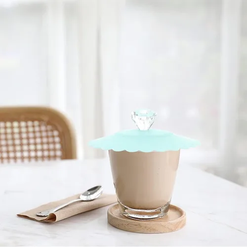 Miniatura 8 de DOITOOL Juego de 6 fundas de silicona para tazas de 4.13 pulgadas, con patrón de flores de diamante, tapas reutilizables herméticas para tazas