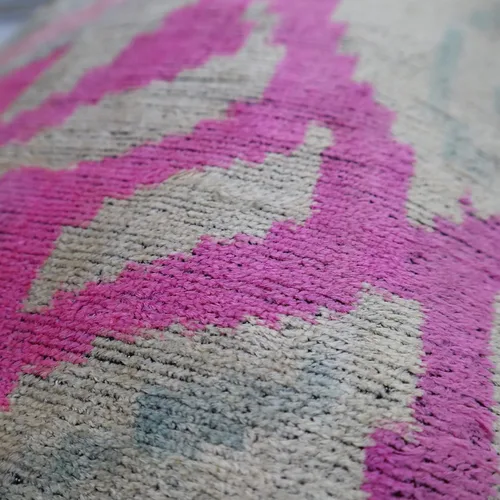 Miniatura 5 de Canvello Almohada de terciopelo hecha a mano, 16 x 24 pulgadas, patrón abstracto rosa y verde azulado con inserto de plumas de plumón, cojín