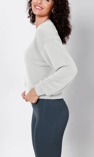 Miniatura 3 de ODODOS Sudaderas cortas de manga larga suaves de modal para mujer, de gran tamaño, cuello redondo