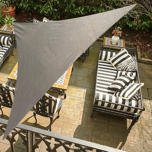 Miniatura 2 de BACKYARD EXPRESSIONS PATIO · HOME · GARDEN Toldo triangular de 10 x 10 x 10 pies, toldo resistente a la intemperie con bloqueo UV Patio trasero