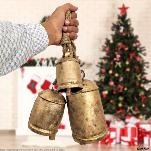 Miniatura 3 de Shabby Chic - Juego de 3 campanas rústicas de estilo rústico hechas a mano de metal Harmony Christmas Colgantes Campanas de vaca en cuerda de yute
