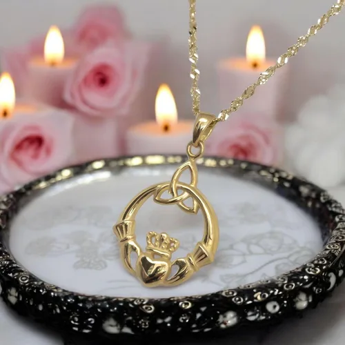 Miniatura 17 de 925 Sterling Silver Irish Claddagh Necklace - Trinity Celtic Knot Pendant with 20" Inch Chain - Hands Holding Heart Crown Charm - Love Celtic