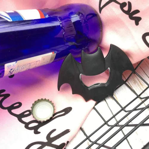 Miniatura 4 de Abridor de botellas con forma de Batman, imán para refrigerador, abridores de botellas de cerveza, abridor de botellas de regalo para suministros