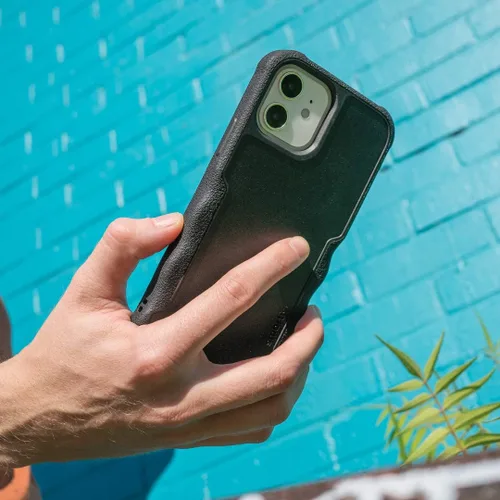 Miniatura 7 de Smartish Funda para iPhone 12 Pro Max Armor - Gripzilla [resistente + protectora] Funda de agarre delgada y resistente - Black Tie Affair