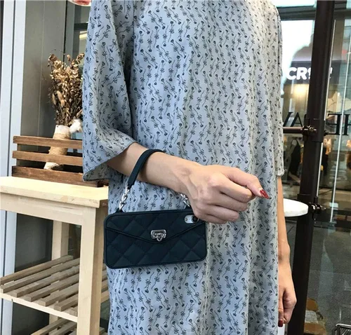 Miniatura 6 de UnnFiko - Funda tipo cartera compatible con iPhone XR, diseño elegante de bolsa de lujo, cartera abatible con funda para tarjetas, cubierta de Negro