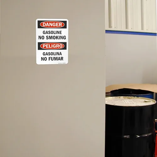 Miniatura 6 de SmartSign Peligro - Etiqueta adhesiva OSHA de 3 mil laminada de poliéster adhesivo laminado de 3 mil, 10 x 7 pulgadas - Peligro - Gasolina No Fumar