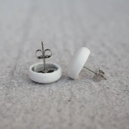 Miniatura 5 de Waffle Fabric Button Earrings