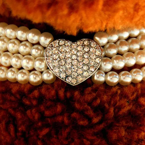 Miniatura 6 de Collar para mascotas con cuatro filas de perlas y lunares, collar de diamantes ajustable en forma de corazón para gatos y perros, joyería decorativa
