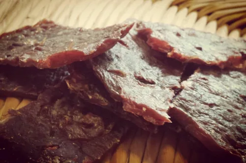 Miniatura 2 de Aufschnitt - Carne seca alimentada con pasto, baja en sodio, certificada Kosher, apta para dieta cetogénica, paquete de 2, barbacoa