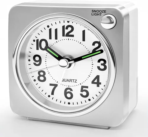 Miniatura 11 de Lamisola Mini reloj despertador de viaje, reloj despertador analógico de batería pequeña, relojes de mesita de noche para dormitorios, decoración