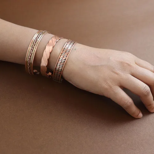 Miniatura 49 de Pulseras de cobre para hombres y mujeres Juego de 3 con caja de regalo Hecho a mano 100% cobre Regalo para mujeres y hombres