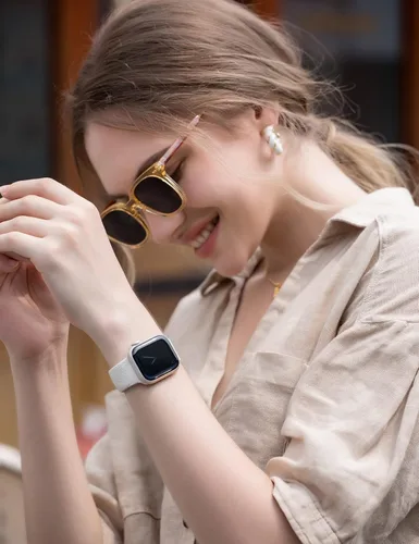 Miniatura 5 de Minyee - Correa floral grabada compatible con Apple Watch de 41mm 40mm 38mm 42mm 44mm 45mm 46mm 49mm para mujeres, correa deportiva de silicona Luz