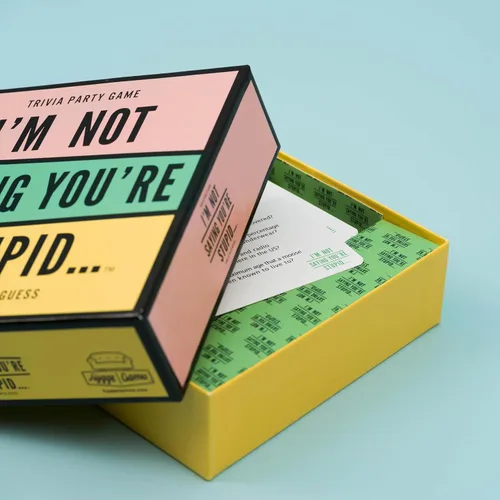 Miniatura 7 de Hygge Games -I'm Not Saying You're Stupid Juego de Trivia, 5.7 x 5.7 x 1.8 pulgadas (idioma español no garantizado)