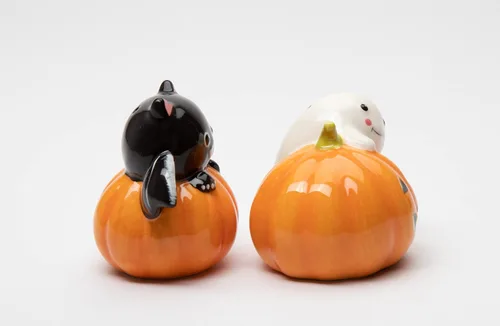 Miniatura 5 de Juego de salero y pimentero de cerámica fina para Halloween, casper y murciélago en calabaza, 3-1/8 pulgadas de largo
