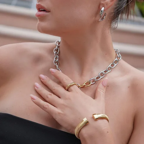 Miniatura 6 de CIUNOFOR Brazaletes chapados en oro de 14 quilates para mujer, pulsera elástica de espiga en capas de plata, brazalete de cadena de serpiente gruesa