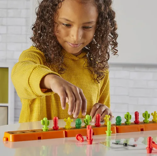 Miniatura 5 de hand2mind Cactus Counting Desert Juego de actividades matemáticas de diez marcos, contadores de colores para niños, materiales de matemáticas