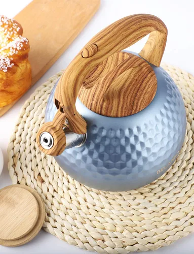 Miniatura 8 de BELANKO - Tetera de acero inoxidable de 2.7 cuartos de galón para estufa, de grado alimenticio con mango de patrón de madera, con silbido fuerte