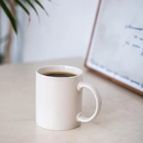 Miniatura 4 de GBhome Juego de 6 tazas de café de 12 onzas, tazas de café de cerámica con flores adhesivas para hombre, mujer, mamá, papá, juego de tazas de café
