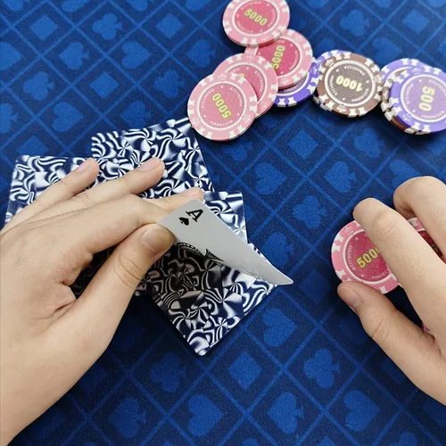 Miniatura 4 de BALIKEN Texas Hold'em - Tapete de póquer de 108 x 56 pulgadas para mesa con superficie lisa de primera calidad, reducción de ruido, a prueba de Azul