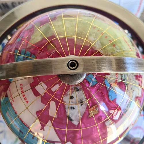 Miniatura 4 de Unique Art - Tablero de mesa de 10 pulgadas de alto, globo del mundo con piedras preciosas del océano con soporte de aleación de zinc de 4 patas