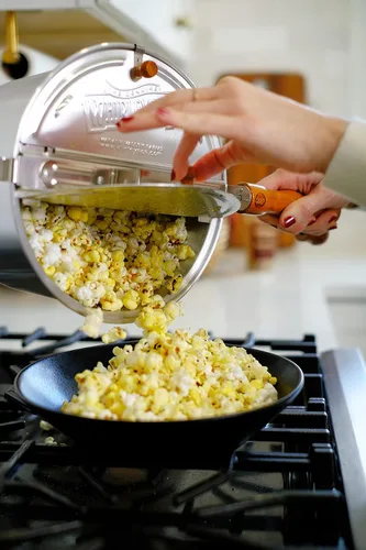 Miniatura 7 de Amish Country Popcorn Bolsa de 1 libra Granos de palomitas de maíz Ladyfinger A la antigua, sin OGM y sin gluten