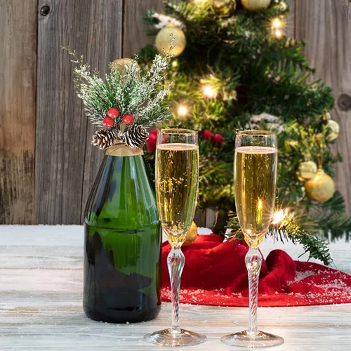 Miniatura 4 de FRAMICS Juego de 6 servilleteros de Navidad, servilleteros con cono de pino nevado con bayas rojas, hebilla de servilleta de bayas para Navidad