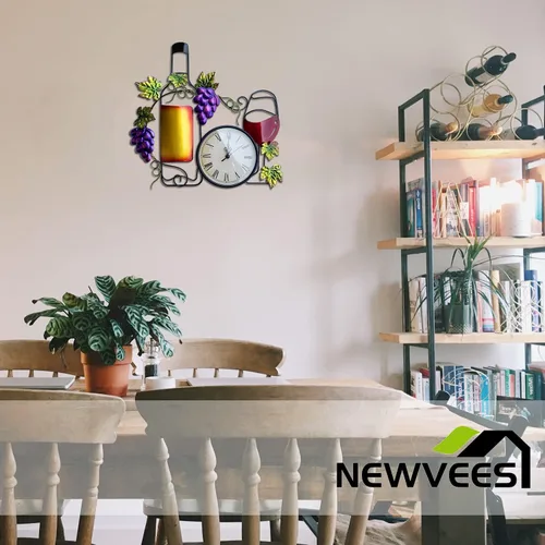 Miniatura 5 de Reloj de pared de metal para cocina, decoración artística de pared grande de 16 pulgadas, reloj decorativo con botella, vidrio, uva falsa, funciona