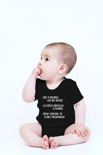 Miniatura 19 de CBTwear Did 9 Month, Escaped Through a Tunnel, Serving 18 Years Baby Body Unisex Comfy Humor