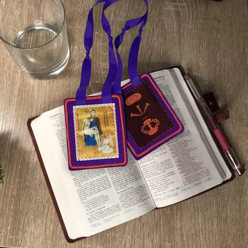 Miniatura 4 de Escapularios católicos, Escapulario púrpura de bendición y protección, Escapulario de Marie Julie Jahenny, Escapularios Católicos, Escapularios