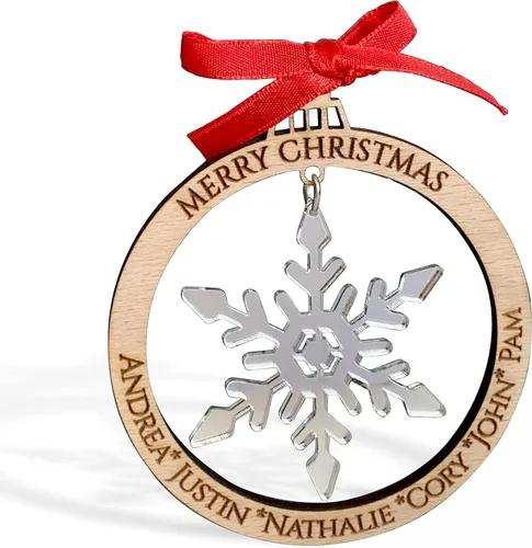 Adorno personalizado para árbol de Navidad 2025, nombres grabados personalizados, miembros de la familia, bola de madera cortada con láser, copos de