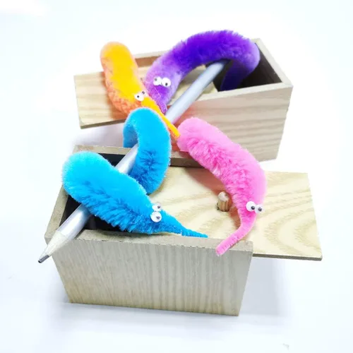 Miniatura 7 de SHENGSEN 24 piezas de juguetes de gusanos peludos, gusanos de cuerda para mascotas, gusanos peludos en cuerda, juguete de truco, regalos de fiesta