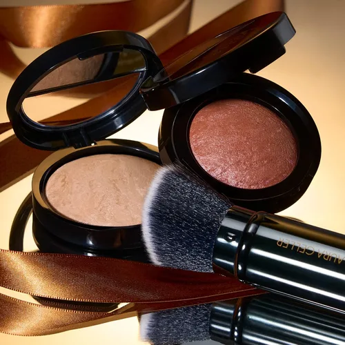 Miniatura 3 de LAURA GELLER NEW YORK Kit Blush-n-Glow (3 piezas): Base de maquillaje en polvo iluminador Baked Balance-N-Glow, Porcelain + brocha retráctil Kabuki