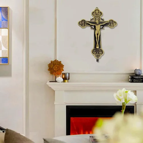 Miniatura 5 de rnuie Cruz de mesa de altar de Jesús, decoración de pared de crucifijo religioso con soporte, adorno cristiano de metal montado en la pared