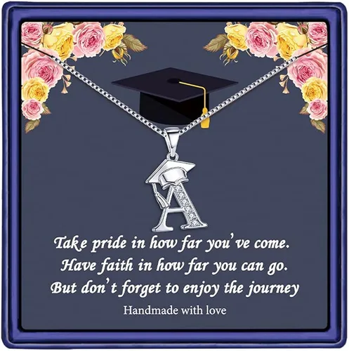 Regalos de graduación para ella 2021 collares con inicial 26 iniciales con dije de gorra significativa collar de graduación regalos de amistad para