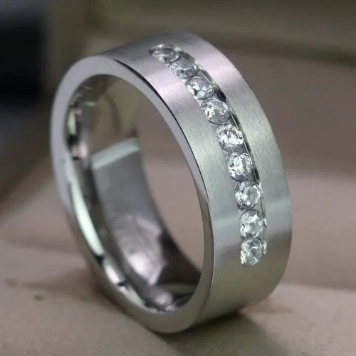 Miniatura 24 de Conjunto de dos anillos de boda para él y para ella, anillos para parejas. Anillos de compromiso para novia en acero inoxidable chapado en oro Blanco