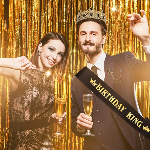 Miniatura 2 de Junkin 5 accesorios de cumpleaños para hombre, incluyen corona de rey con banda de hojalata, broche de cadena colgante para fiesta de cumpleaños