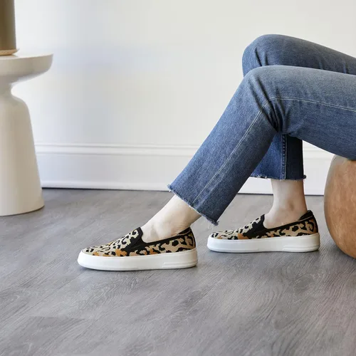 Miniatura 4 de Dearfoams - Sophie - Mocasines ligeros y cómodos para mujer con soporte de arco, sin cordones
