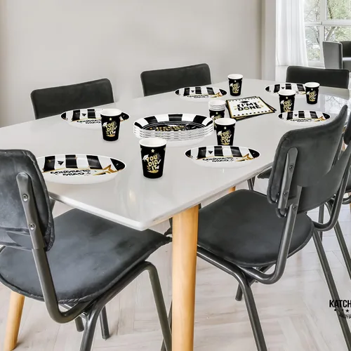 Miniatura 5 de KatchOn, Platos y servilletas de graduación 2024 – Paquete de 100, sirve 25 Suministros para fiesta de graduación 2024 Decoraciones de Negro