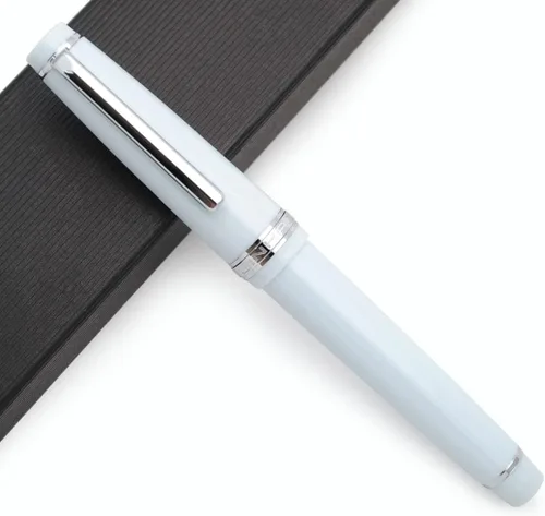 Miniatura 20 de JINHAO 82 - Pluma estilográfica con clip plateado (punta F 0.020 in, verde aguacate)