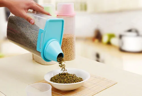 Miniatura 5 de Recipiente de almacenamiento de alimentos para mascotas con taza graduada y hebillas de sello, dispensador de alimentos para perros y gatos (azul)
