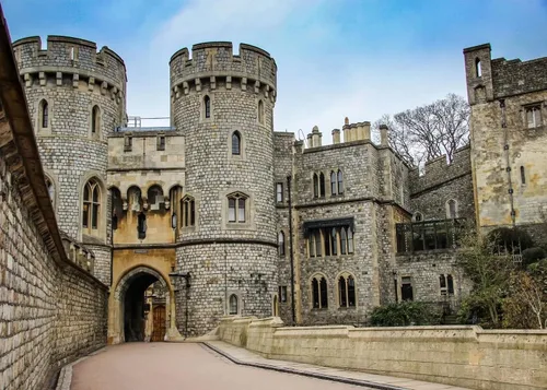 BELECO Telón de fondo de fotografía del castillo de Windsor de 7 x 5 pies, puerta normanda, vista de la torre del palacio del Reino Unido, vista de