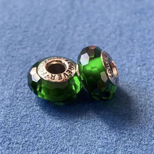 Miniatura 5 de 2 dijes de cristal de Murano para pulseras Pandora, dijes de plata de ley 925 para pulseras, dijes de Navidad verde y rojo, muñeco de nieve