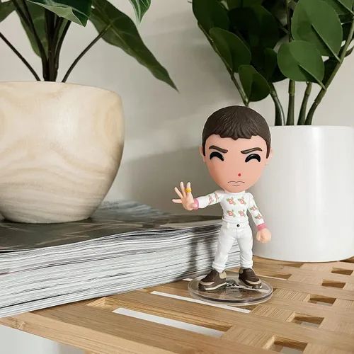 Miniatura 5 de Youtooz Eleven - Figura de vinilo de 4.6 pulgadas, coleccionable detallado de Eleven de Stranger Things por la colección Stranger Things