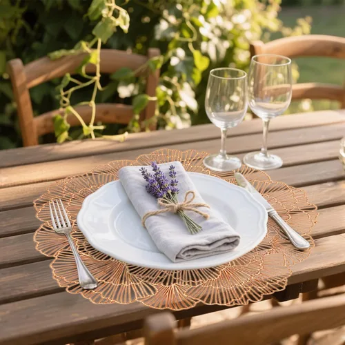 Miniatura 6 de Juego de 4 manteles individuales redondos de vinilo metálico con diseño de flores de oro rosa, manteles individuales para mesa de comedor, cocina
