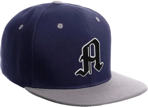 Miniatura 741 de Daxton Gorra clásica con visera de billete plano con letras del alfabeto inglés antiguo de la A a la Z